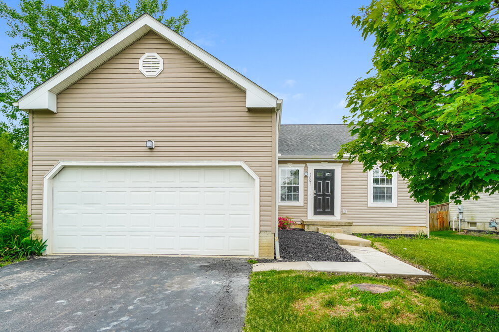 Primary Photo - 1091 Drayson Dr