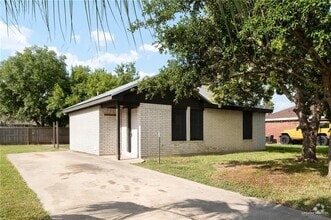 Building Photo - 3900 Gabriella Dr