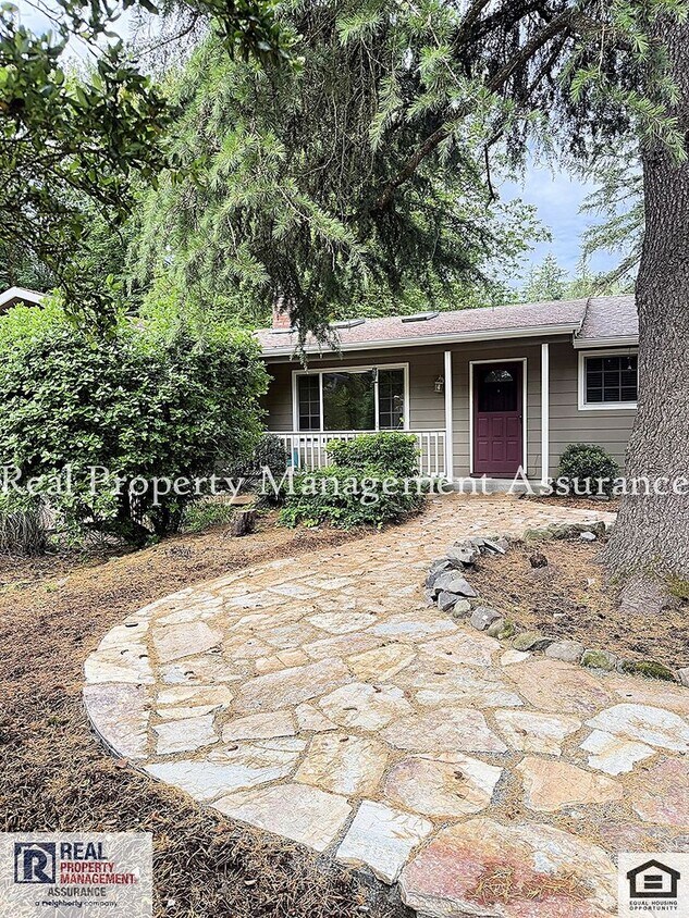 Foto principal - 3260 Arbor Dr