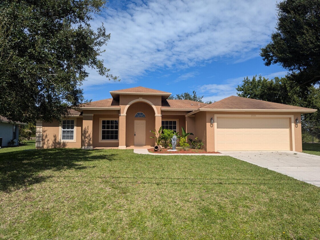 Foto principal - 3514 SW Zullo St