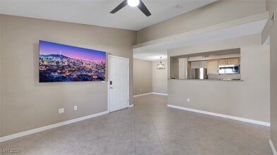 Building Photo - 45 Maleena Mesa St