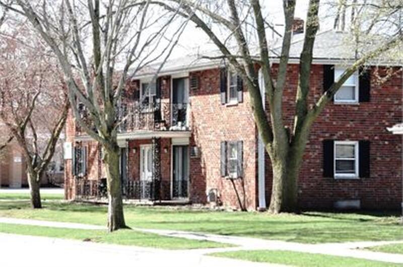Primary Photo - 523 Spinnaker Ln