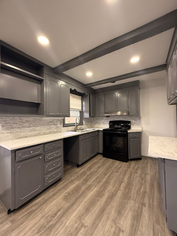 Building Photo - 17727 Crest Dr