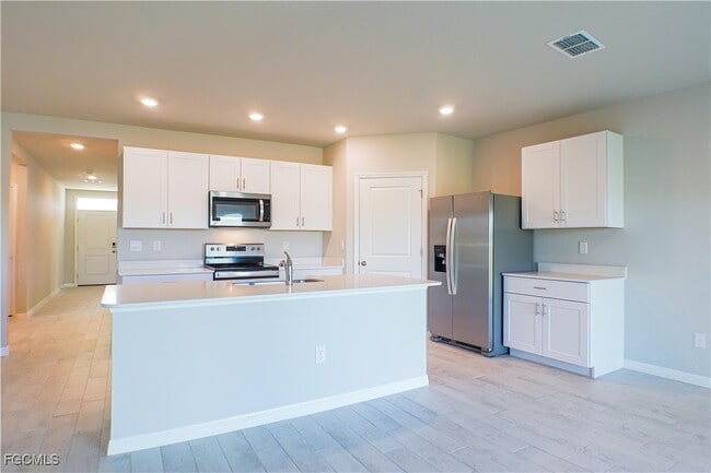 Building Photo - 10313 Meandering River Wy