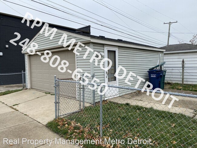 Building Photo - 3 br, 1 bath House - 788 Cleophus
