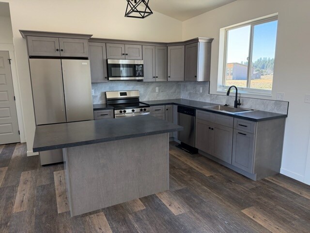 Foto del edificio - 1522 Trumble Creek Rd