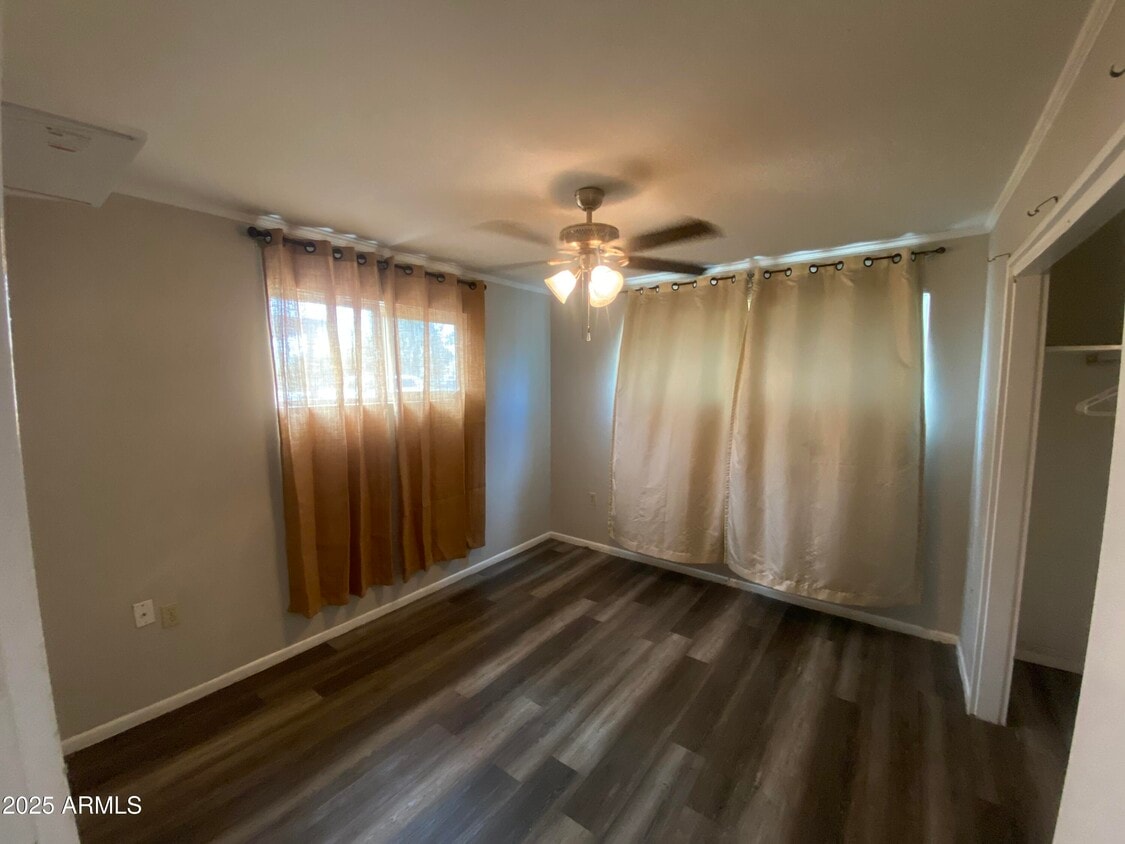 Foto principal - 1007 S Roosevelt St