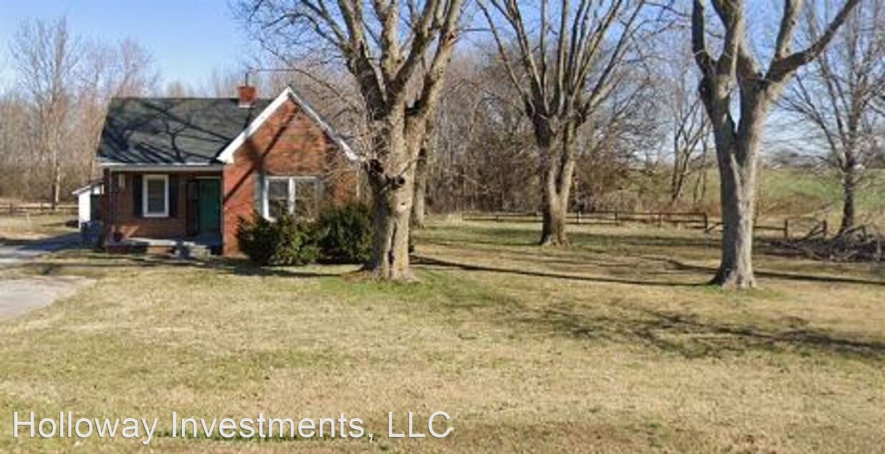 Primary Photo - 3 br, 1 bath House - 904 W Cedar Street