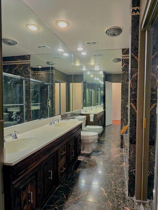 Bathroom - 1222 N Olive Dr