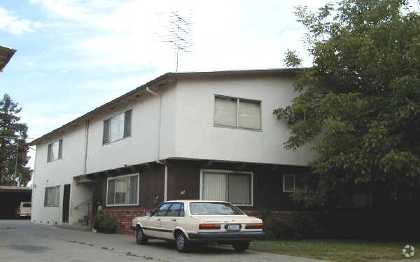 Foto del edificio - 47 Cleveland Ave