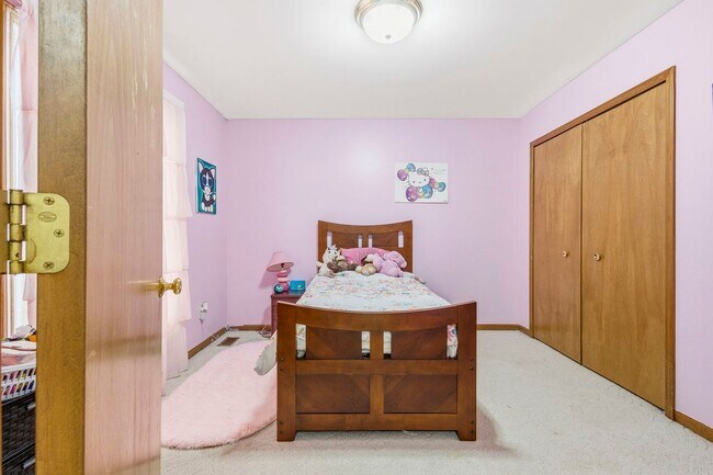 Foto del edificio - 53428 Gregory Dr