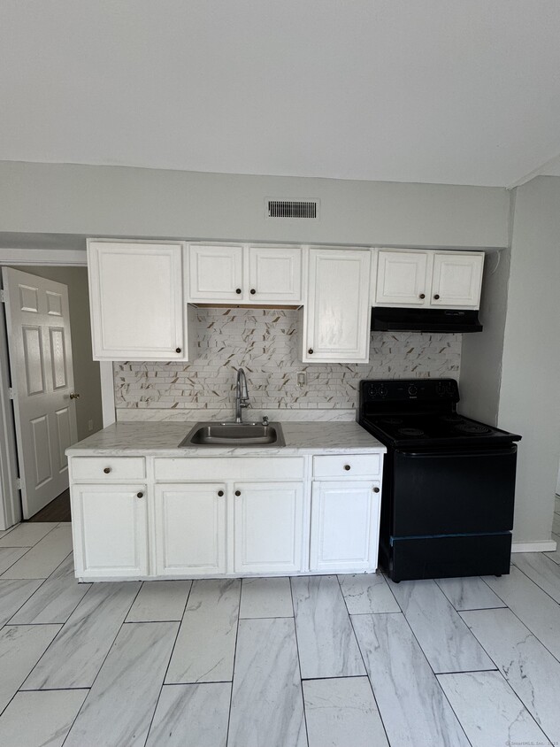 Foto principal - 151 West St