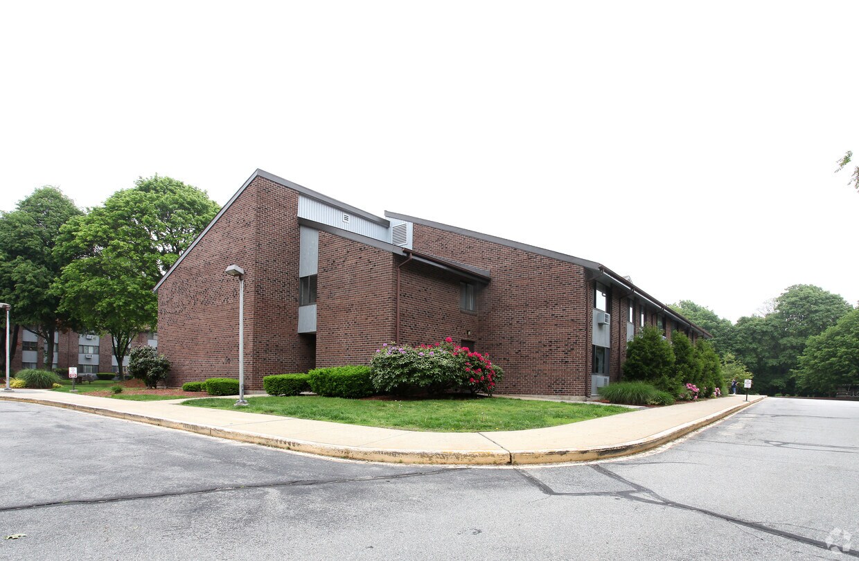 Avery Heights Apartments Groton Ct Apartments Com