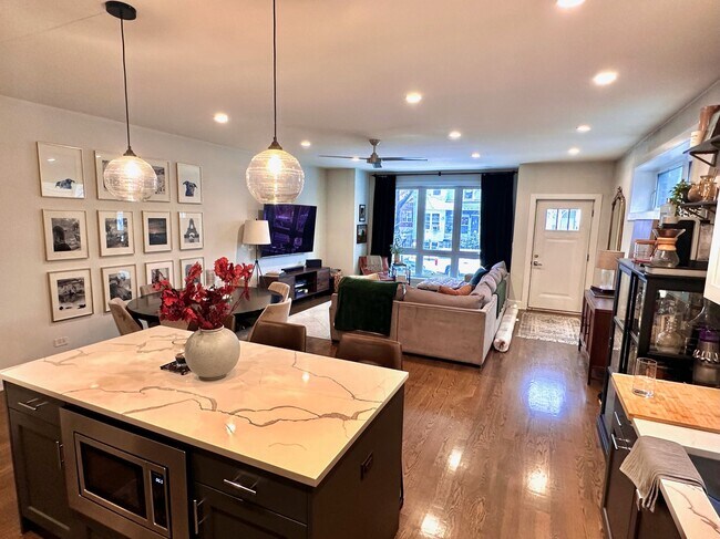 Living Room - 1819 N Saint Louis Ave