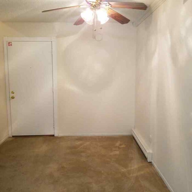 Foto del edificio - 3109 W Heritage Dr