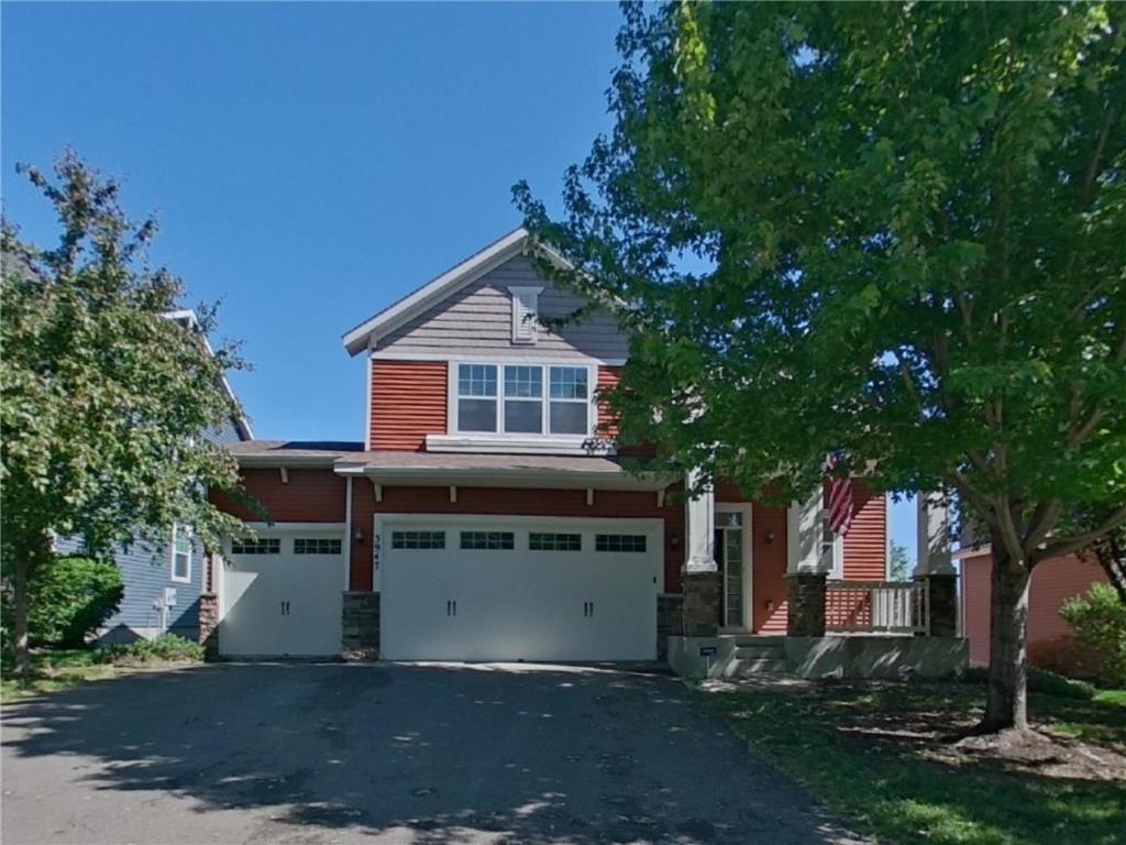 Primary Photo - 3947 Valencia Ln