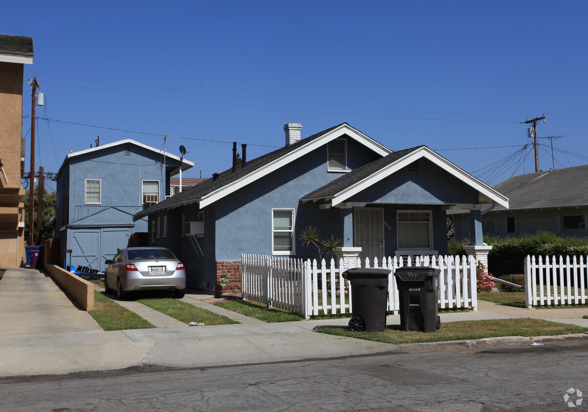 Primary Photo - 440 Coronado Ave