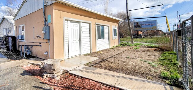 Building Photo - 330 N 900 W