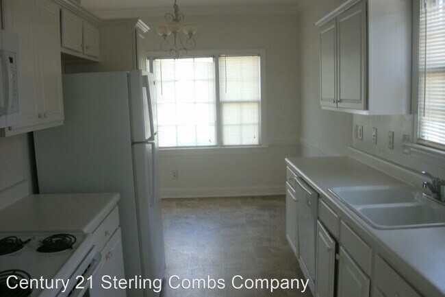 Foto del edificio - 3 br, 2.5 bath House - 141 Irene Court
