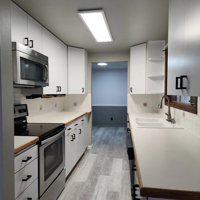 Foto del edificio - 4875 SW 165th Ave