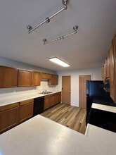 Building Photo - 311 Kelly Rd