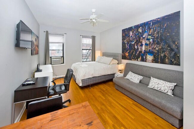 Foto del edificio - 337 E 81st St