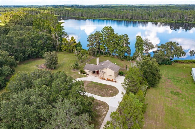Building Photo - Serene Country Living with Lake Views on 1...