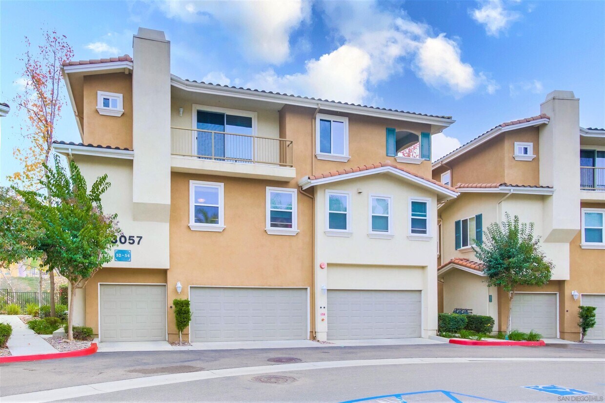 Foto principal - 13057 Evening Creek Dr S