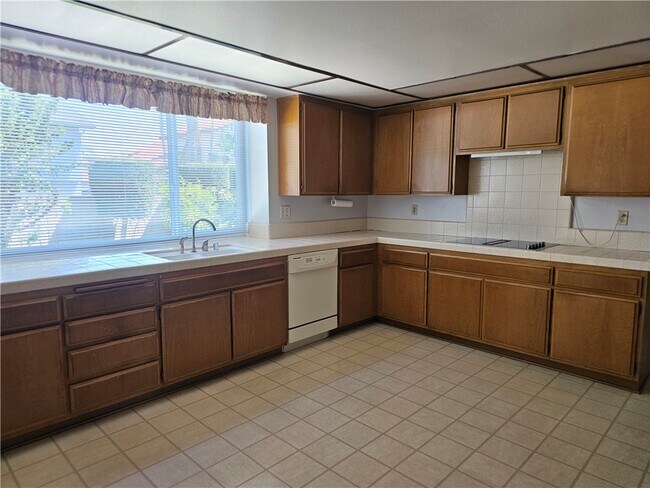 Foto del edificio - 4547 Chelsea Ct