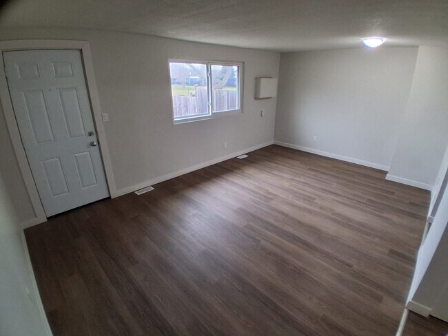 Photo du bâtiment - Townhomes of Forest Glade