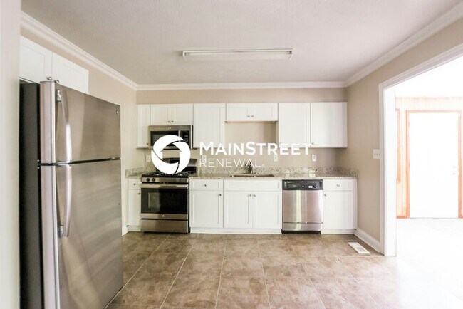 Building Photo - 3 Bedroom Pet-Friendly Home in Austell, GA...