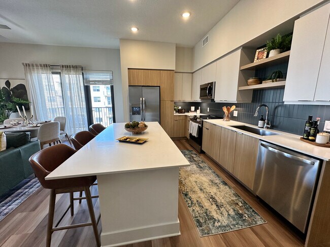 Foto del edificio - 2822 SW 69th Ave