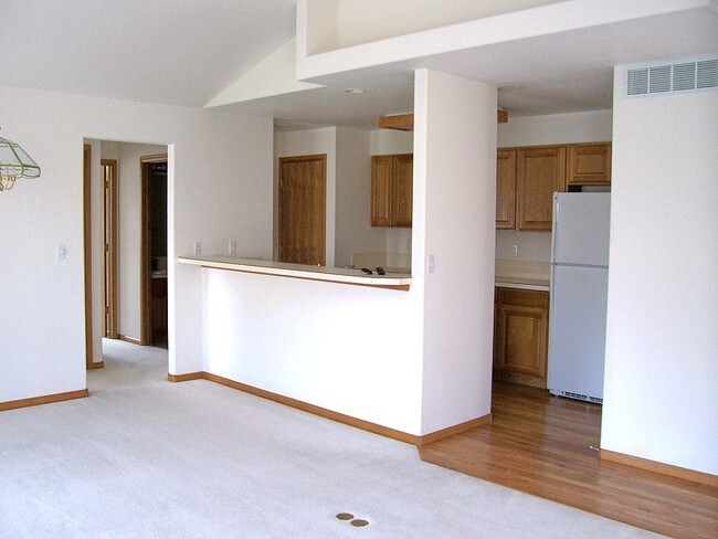 Foto del edificio - 5151 E Boardwalk Dr