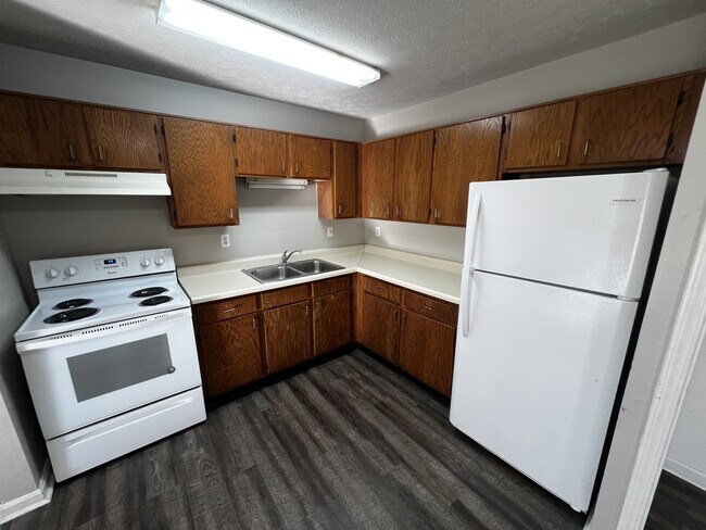 Foto del edificio - 4107 Blue Lick Ct