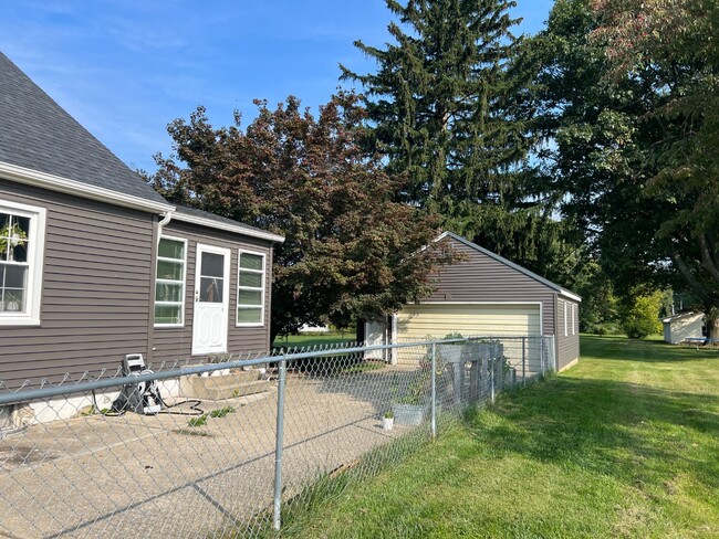 Foto del edificio - 1752 Parsons Ln