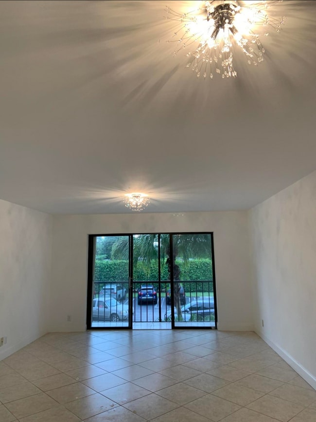 Photo - 617 Sea Pine Way Apartment