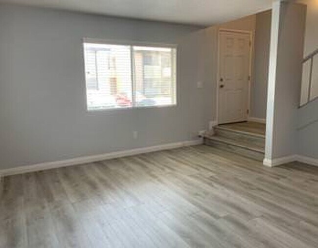 Building Photo - Cahuilla St - 2255 #99