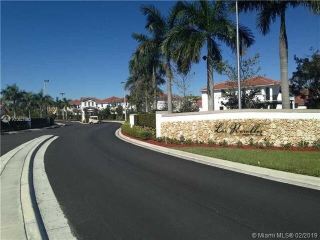 Foto principal - 10280 NW 10th St