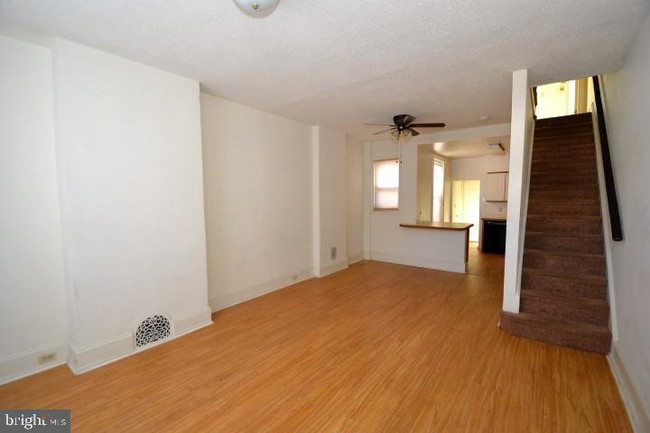 Building Photo - 27 S 45th St