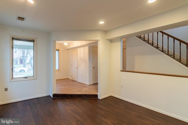 Building Photo - 4712 Colonel Darnell Pl