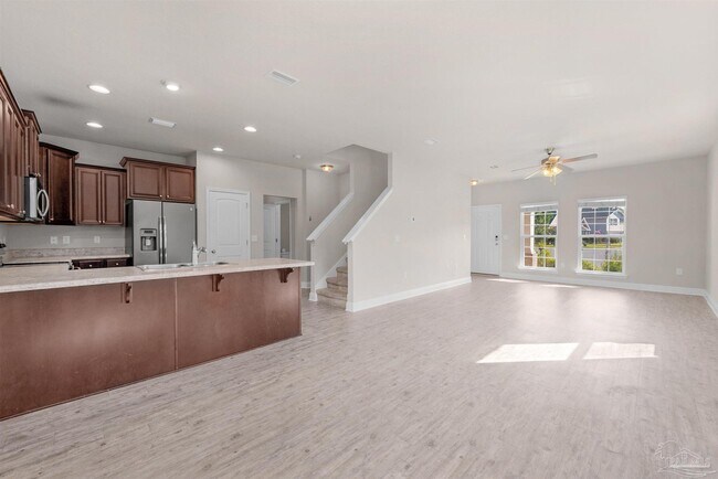 Foto del edificio - 8645 Bucklebury Dr