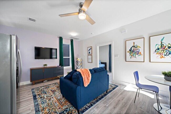 Foto del edificio - 207 E 38th St