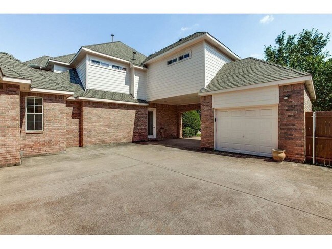 Building Photo - 3105 Springbranch Dr