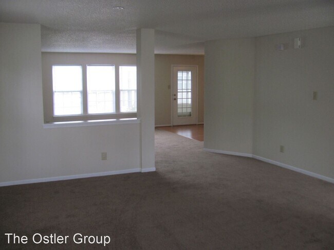 Building Photo - 4 br, 2.5 bath House - 10807 Emery Dr.