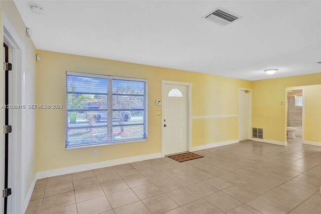 Foto del edificio - 7131 NW 24th Pl