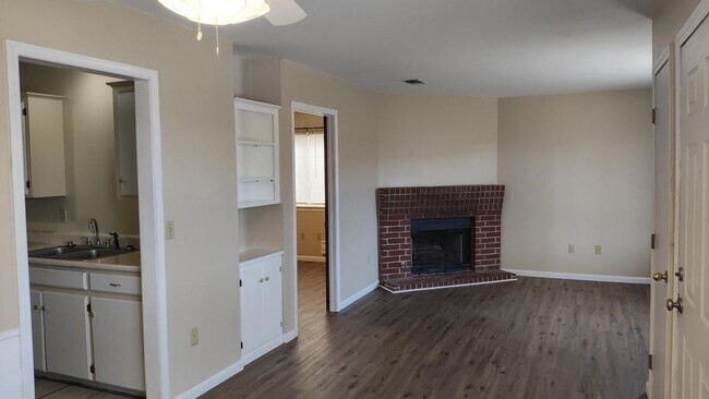 Foto del edificio - 2706 5th Ave