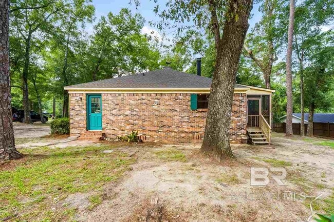 Building Photo - 500 Pomelo St