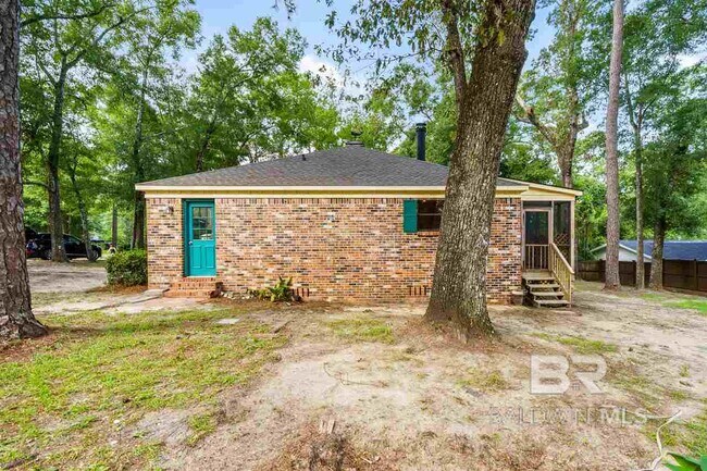 Foto del edificio - 500 Pomelo St