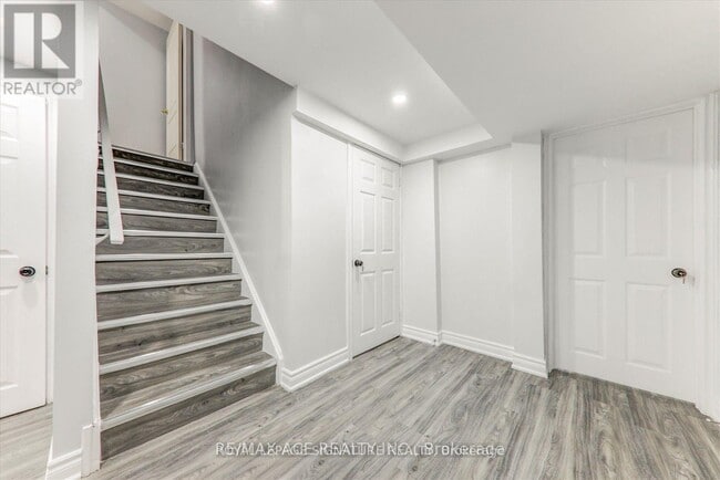 Building Photo - 836 Fetchison Dr