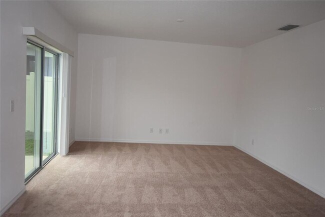 Foto del edificio - 151 Joshua Dr